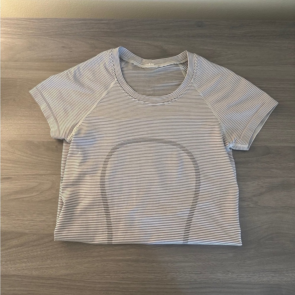 lululemon tempo stripe swiftly